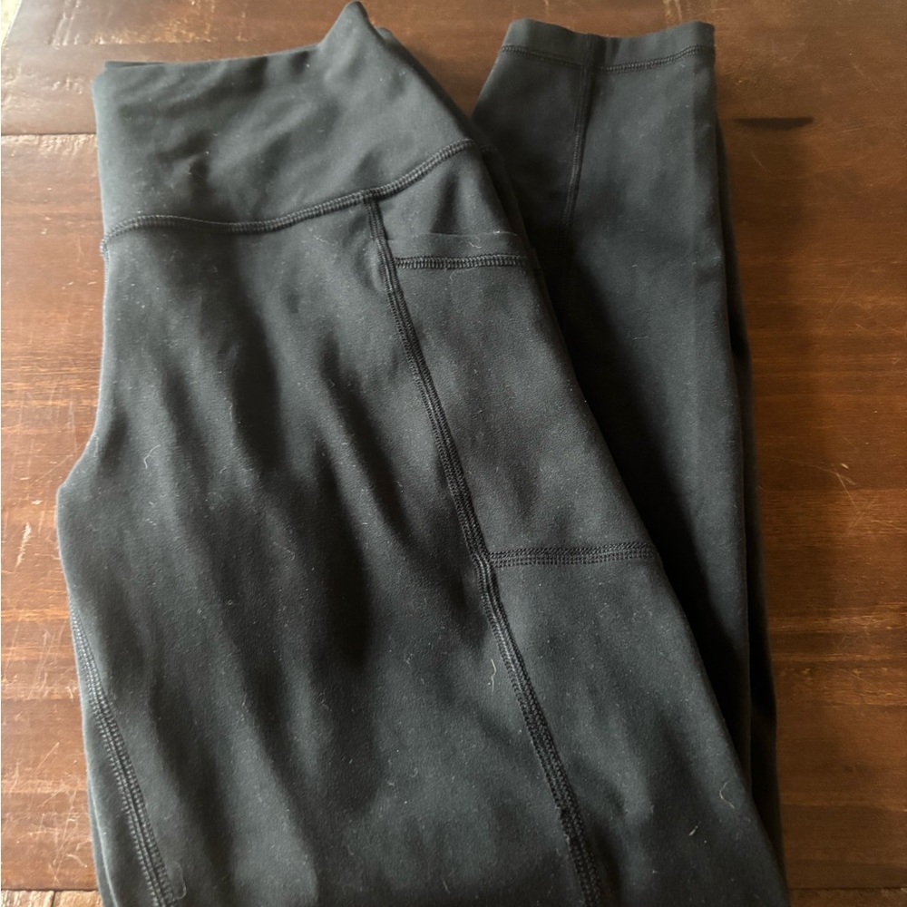 Like New Black Leggings